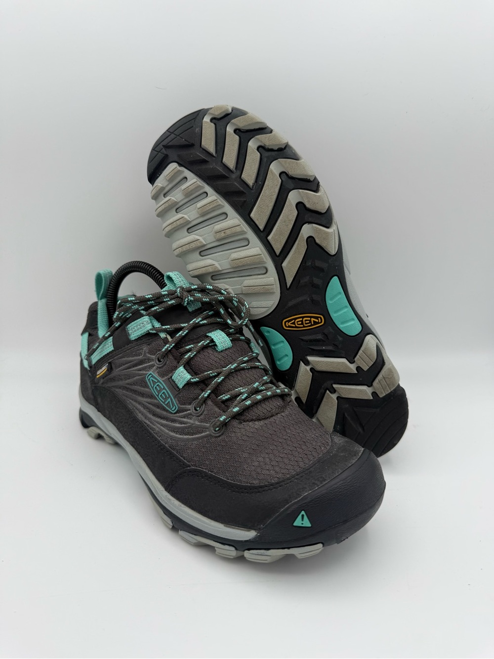 Women's Keen Saltzman Waterproof Raven Grey Lagoon Teal Hiking Shoes Size 8.5